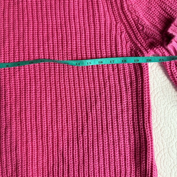Vibrant Pink Knit Crew Neck Sweater 100% cotton - Picture 8 of 9